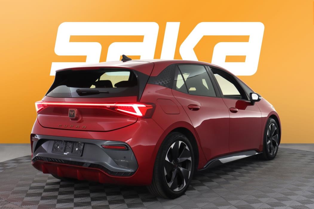 CUPRA Born 2024