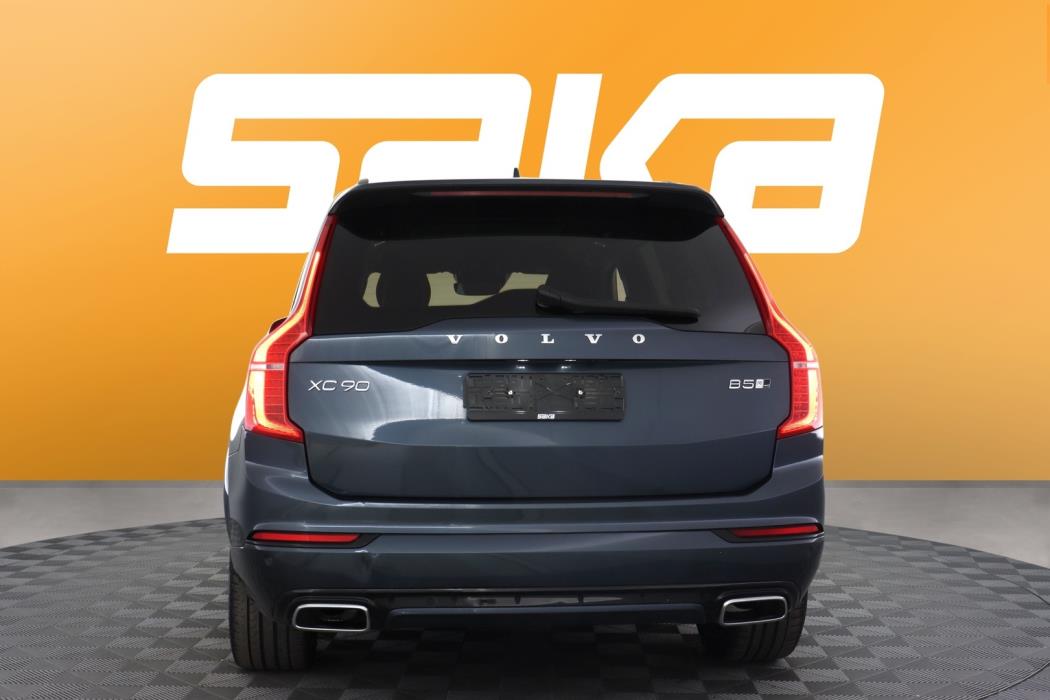 VOLVO XC90 2020