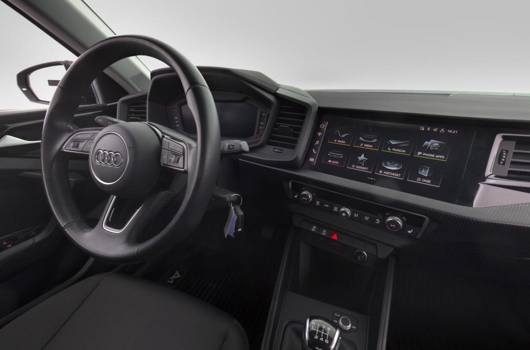 AUDI A1 2023