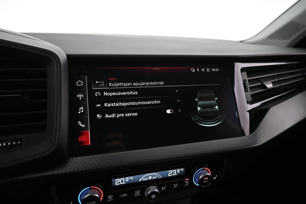 AUDI A1 2023