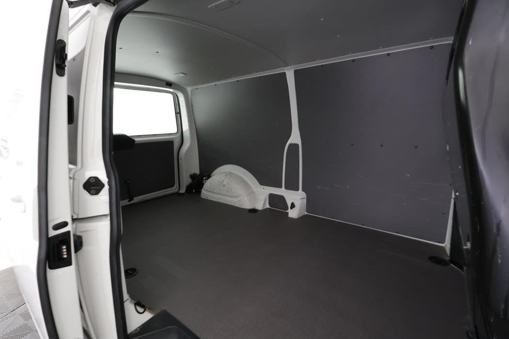 VOLKSWAGEN Transporter 2022