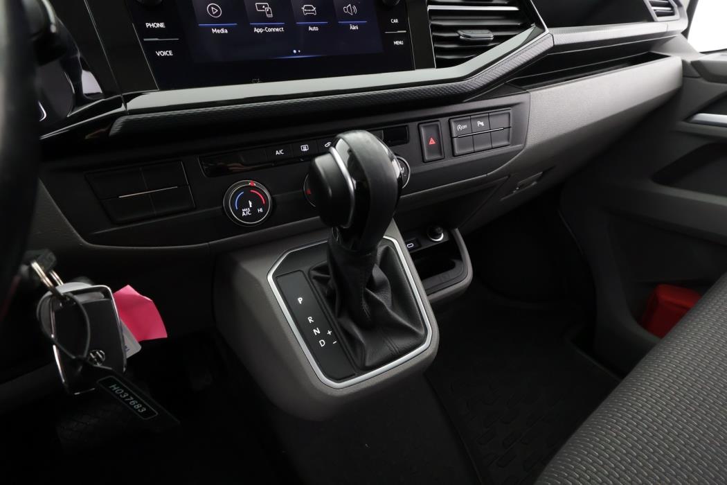 VOLKSWAGEN Transporter 2022