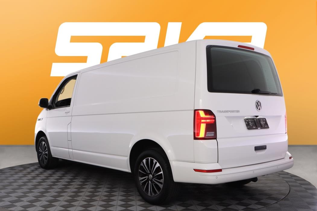 VOLKSWAGEN Transporter 2022