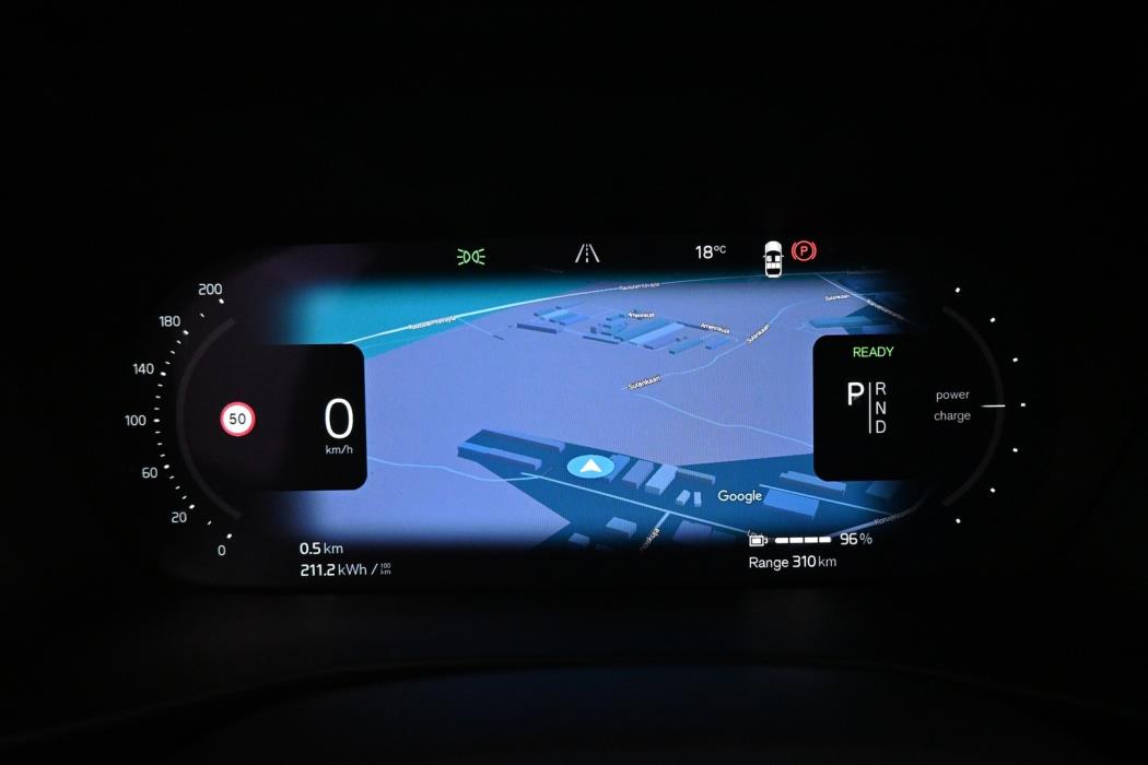 VOLVO C40 2023