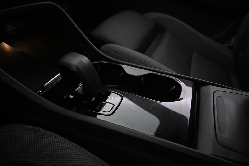 VOLVO C40 2023