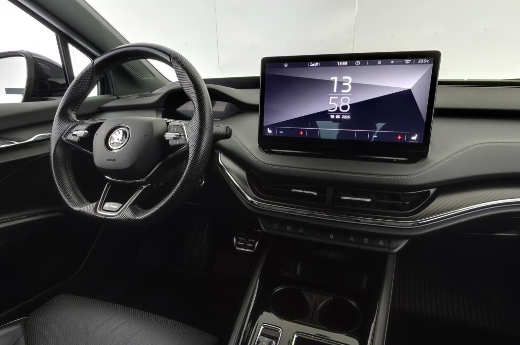 SKODA Enyaq 2023