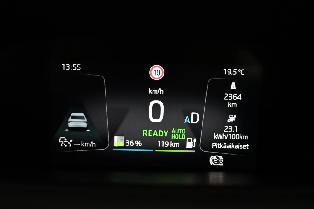 SKODA Enyaq 2023