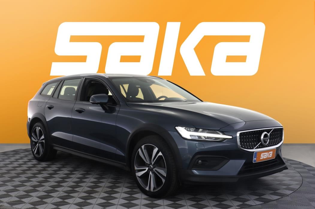 VOLVO V60 Cross Country 2021