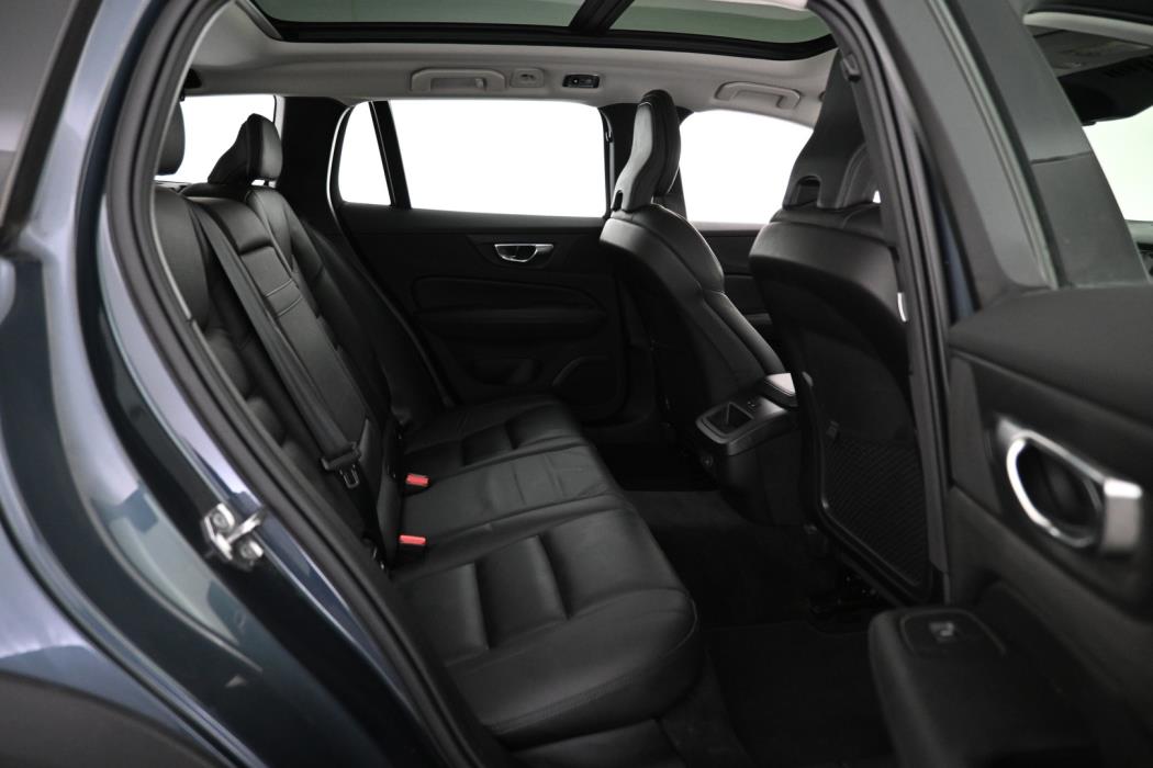 VOLVO V60 Cross Country 2021