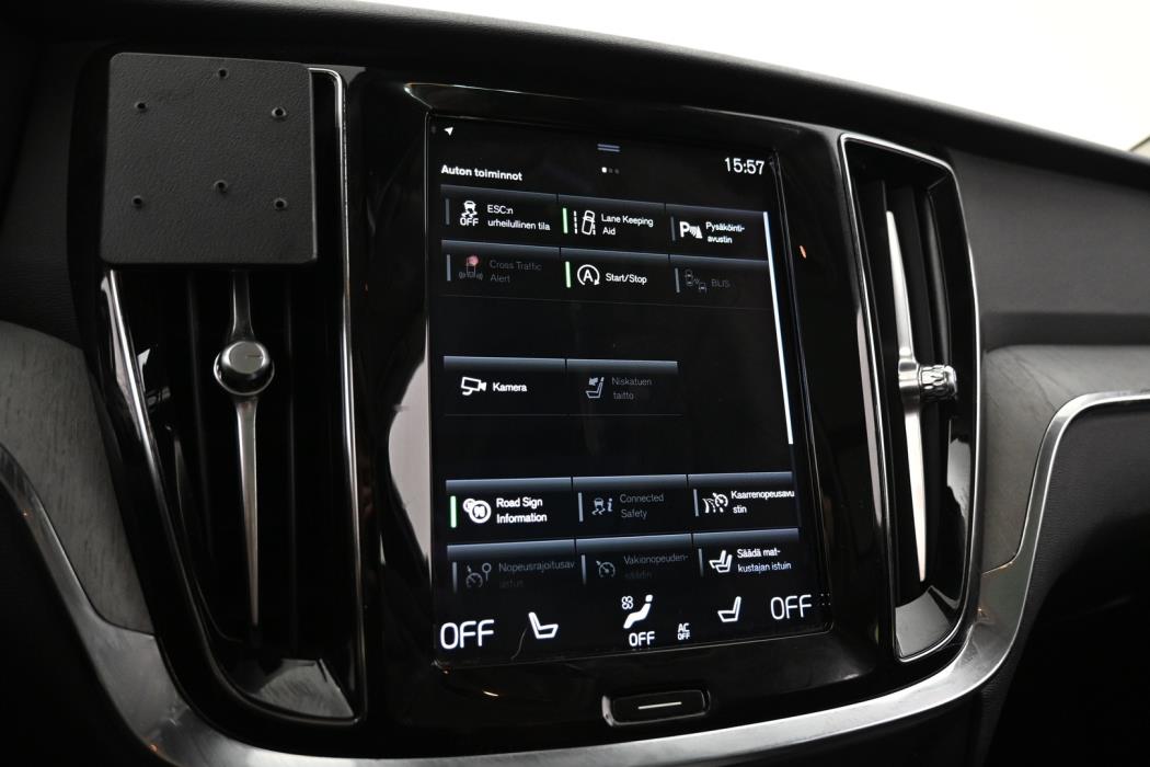 VOLVO V60 Cross Country 2021