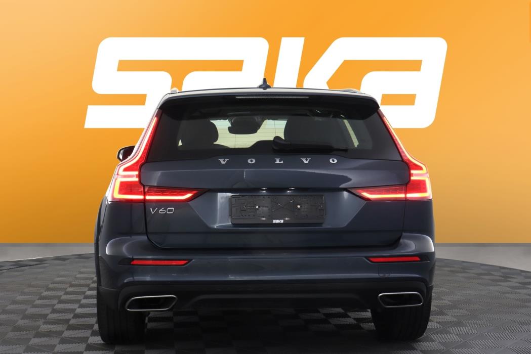 VOLVO V60 Cross Country 2021