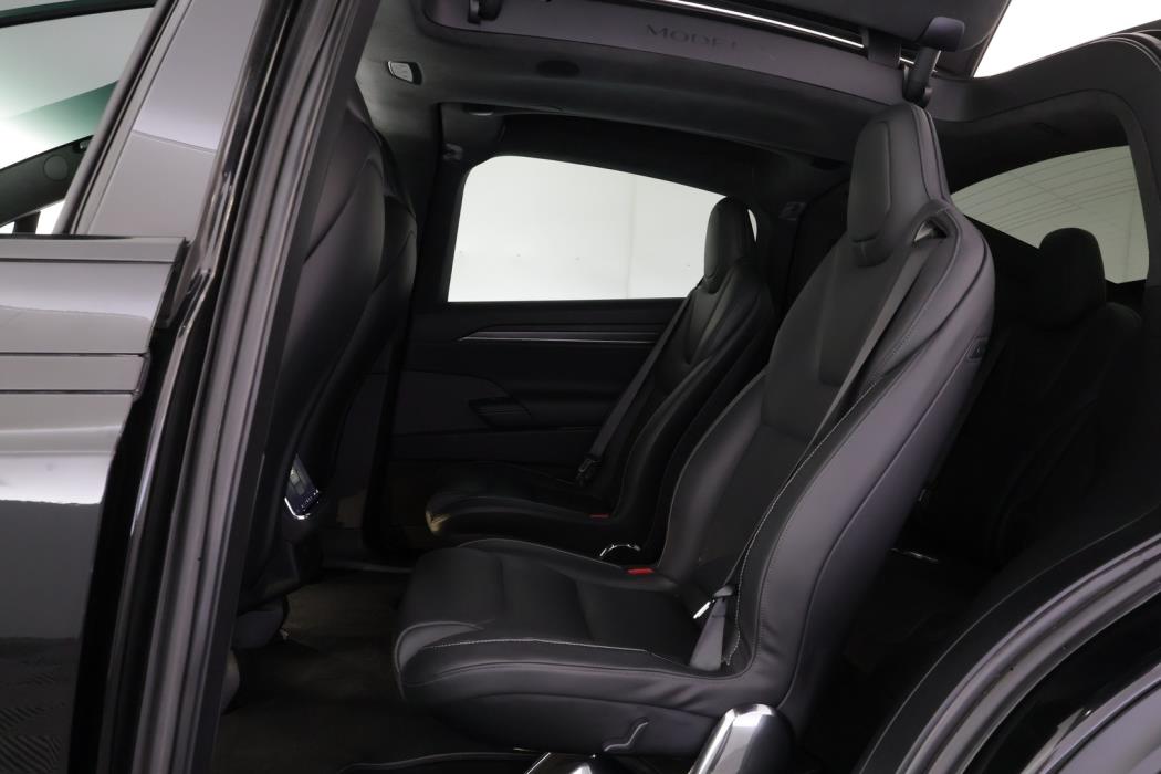 TESLA Model X 2023