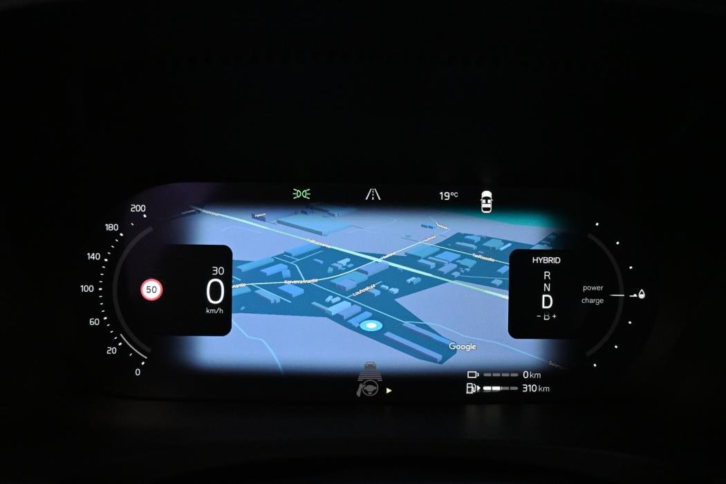 VOLVO V90 2022