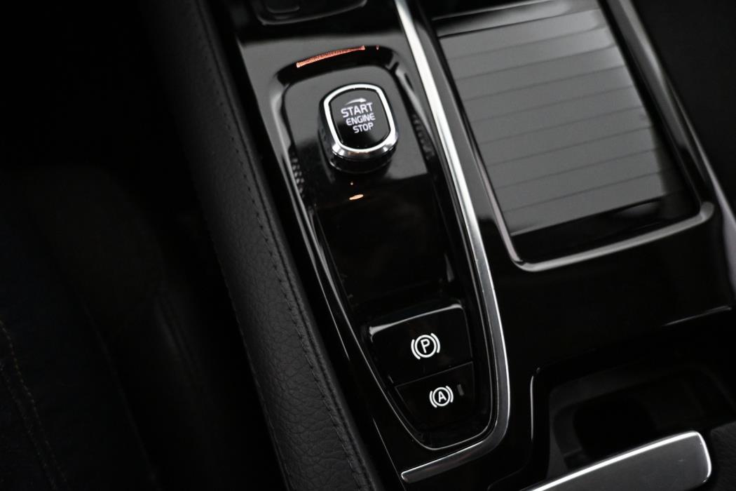VOLVO V90 2022