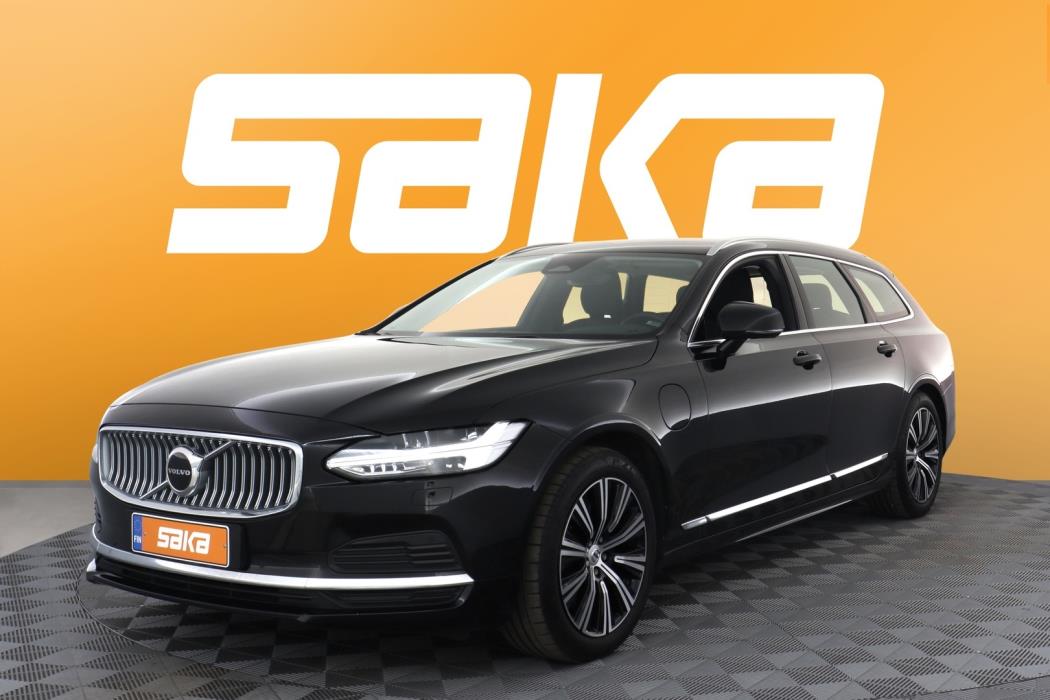 VOLVO V90 2022