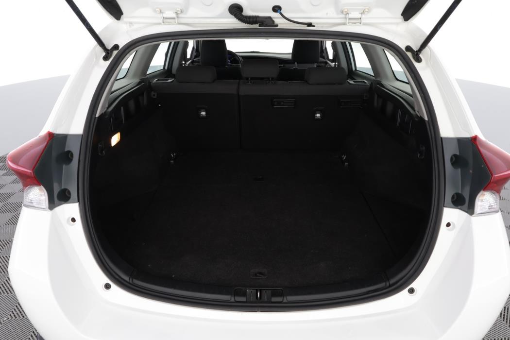 TOYOTA Auris 2019