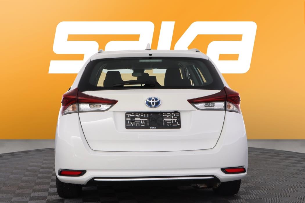 TOYOTA Auris 2019