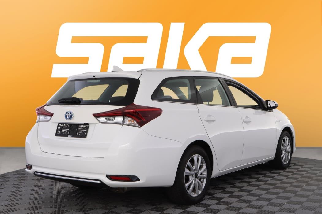 TOYOTA Auris 2019