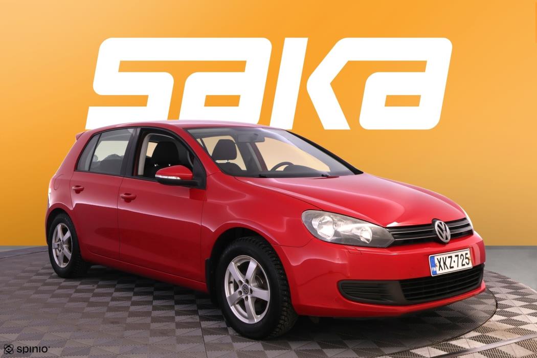 VOLKSWAGEN Golf 2012