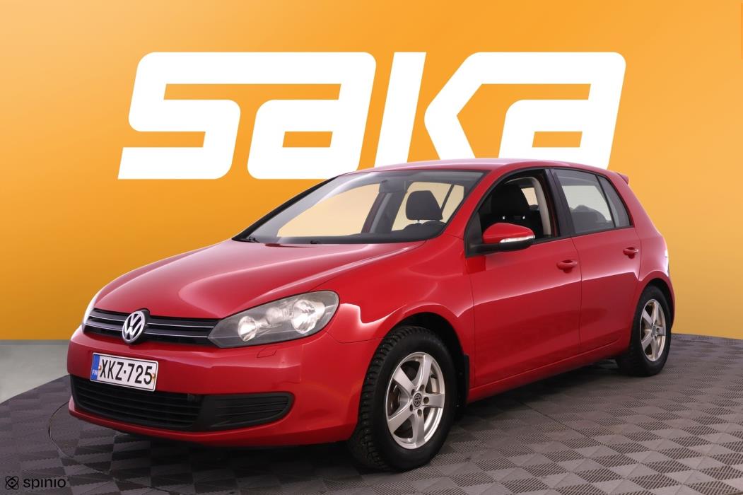 VOLKSWAGEN Golf 2012