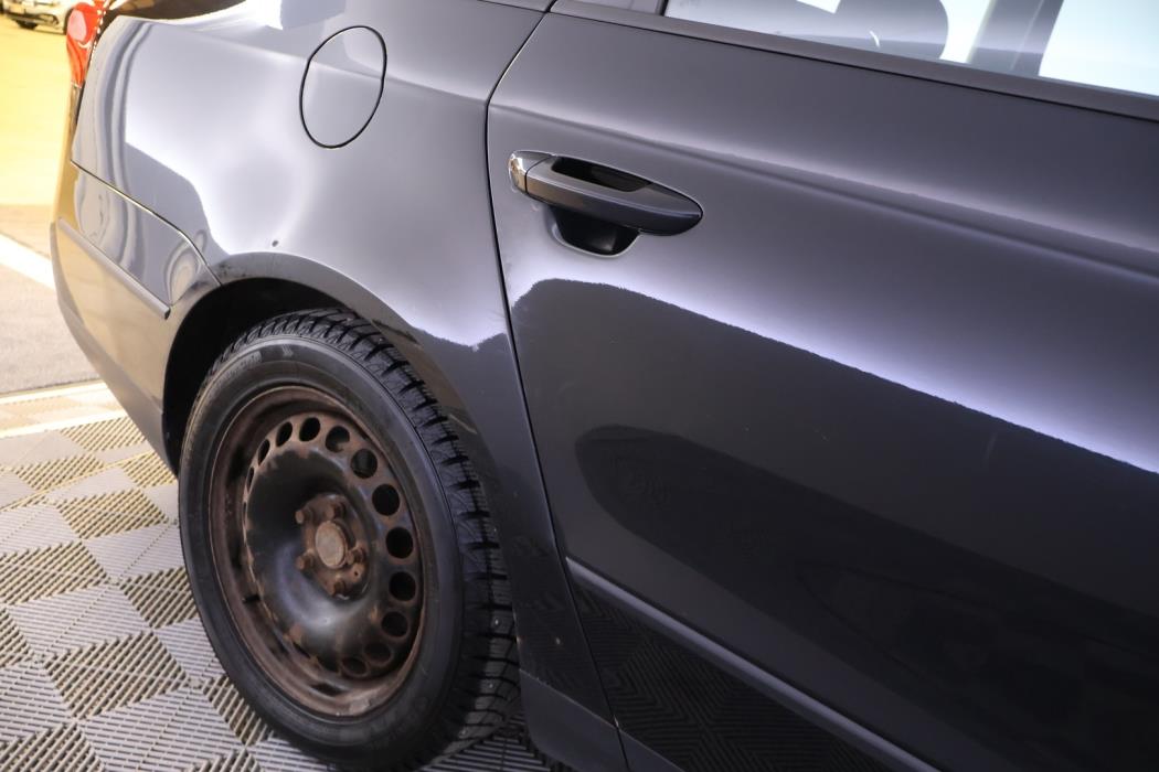 VOLKSWAGEN Passat 2009