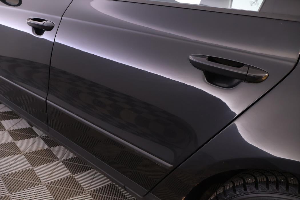 VOLKSWAGEN Passat 2009