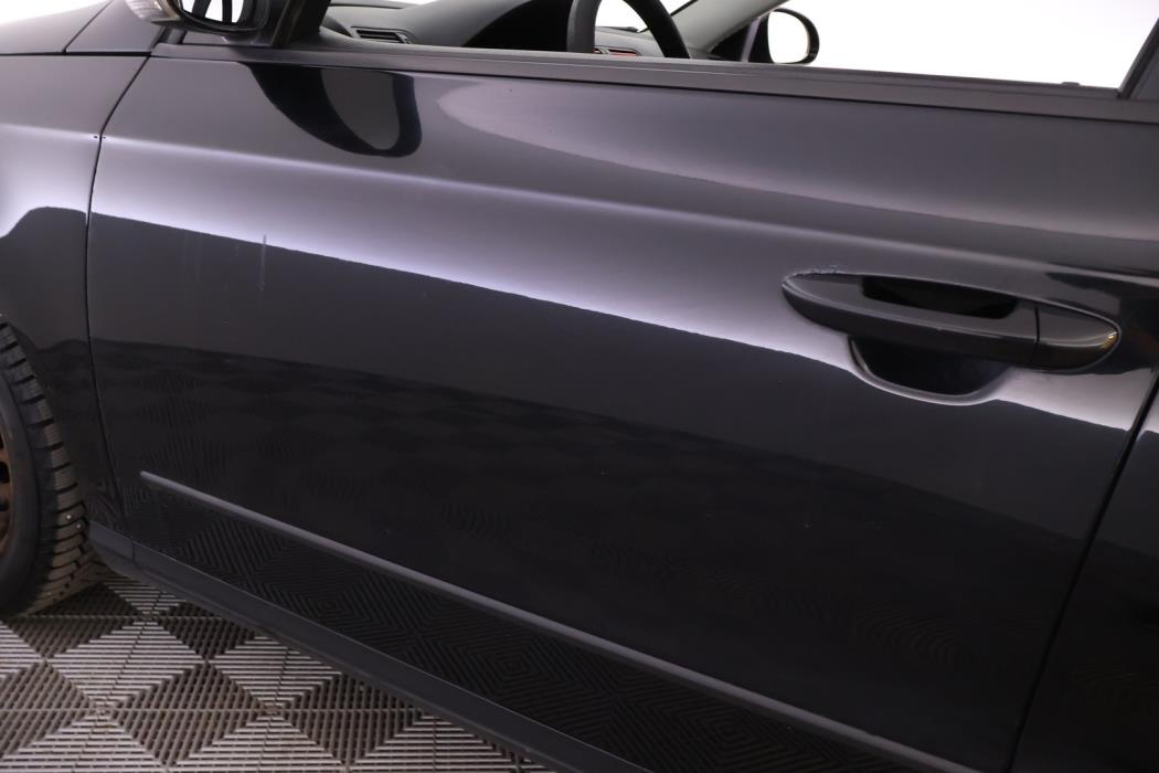 VOLKSWAGEN Passat 2009