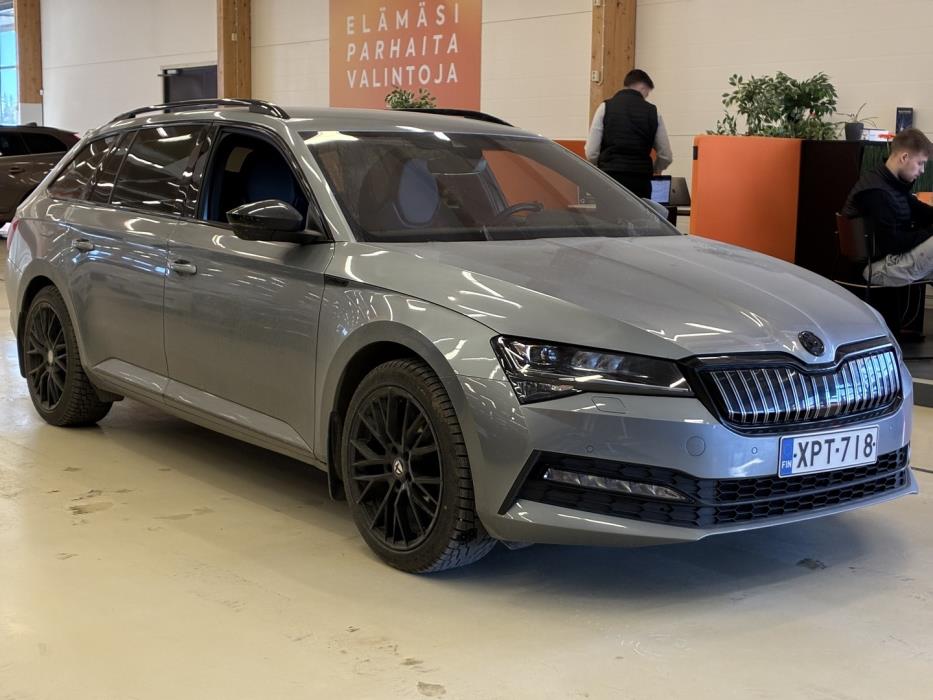 SKODA Superb 2021