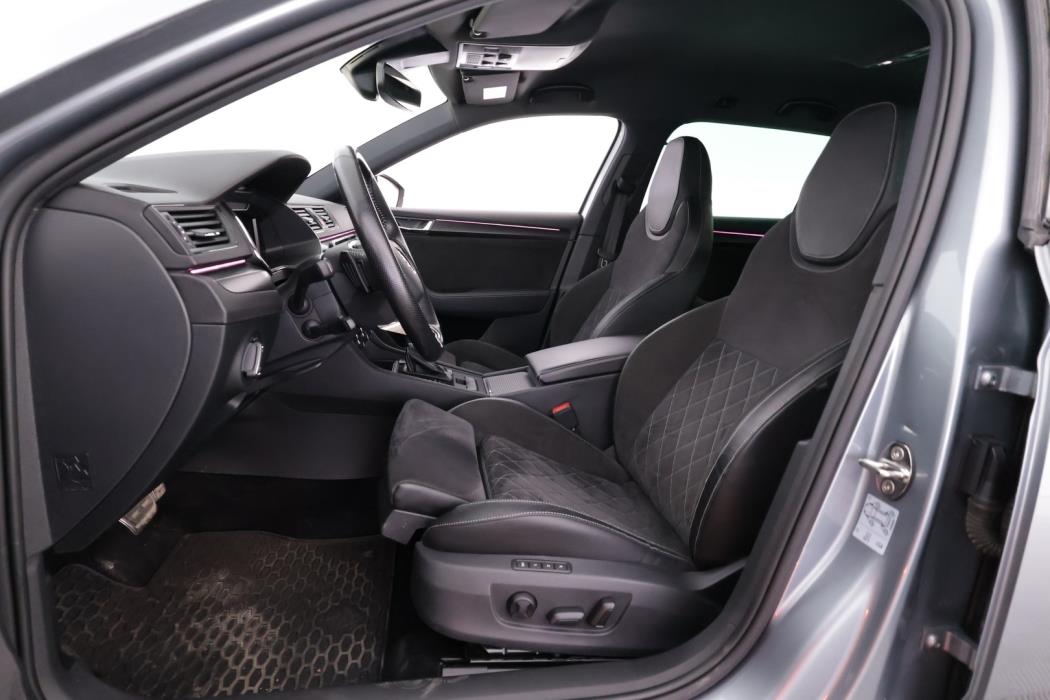 SKODA Superb 2021