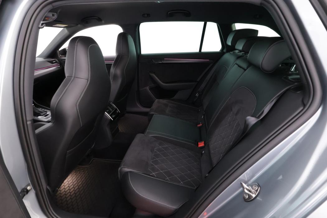 SKODA Superb 2021