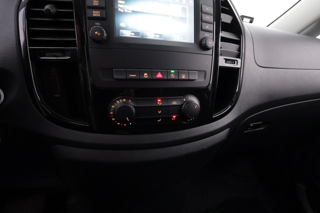 MERCEDES-BENZ Vito 2022