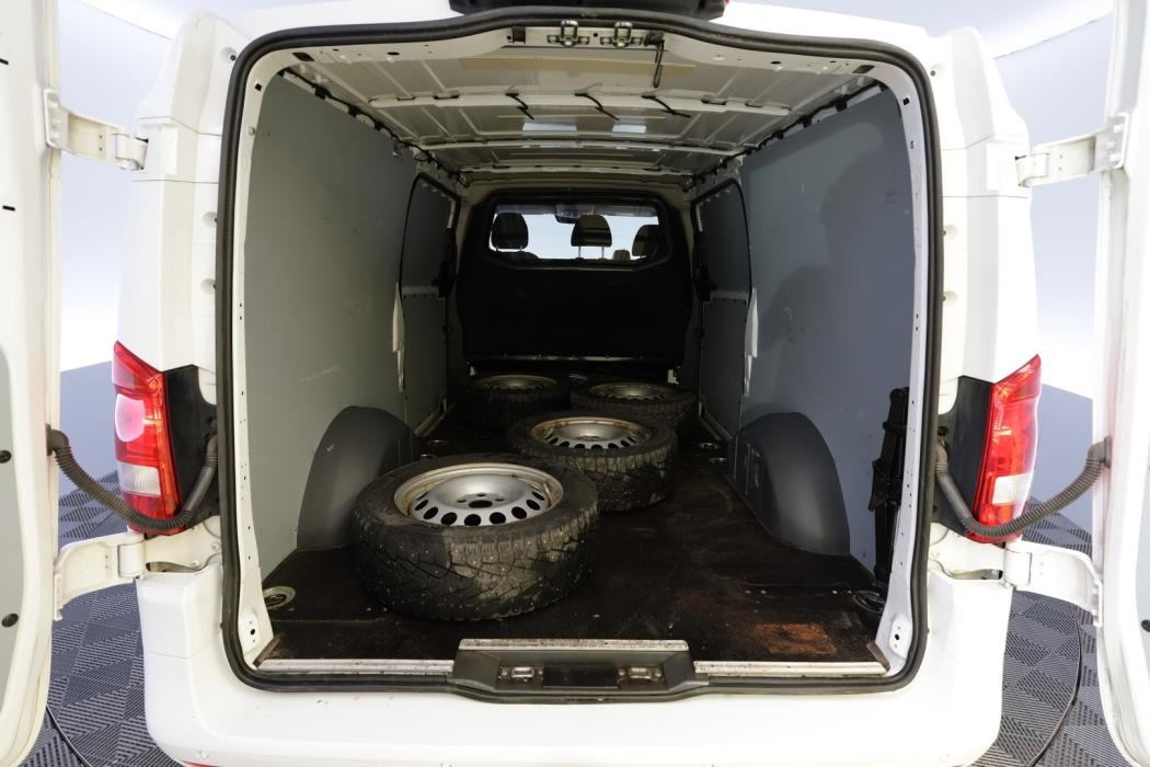 MERCEDES-BENZ Vito 2022