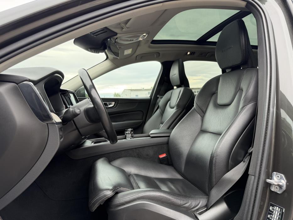 VOLVO XC60 2019