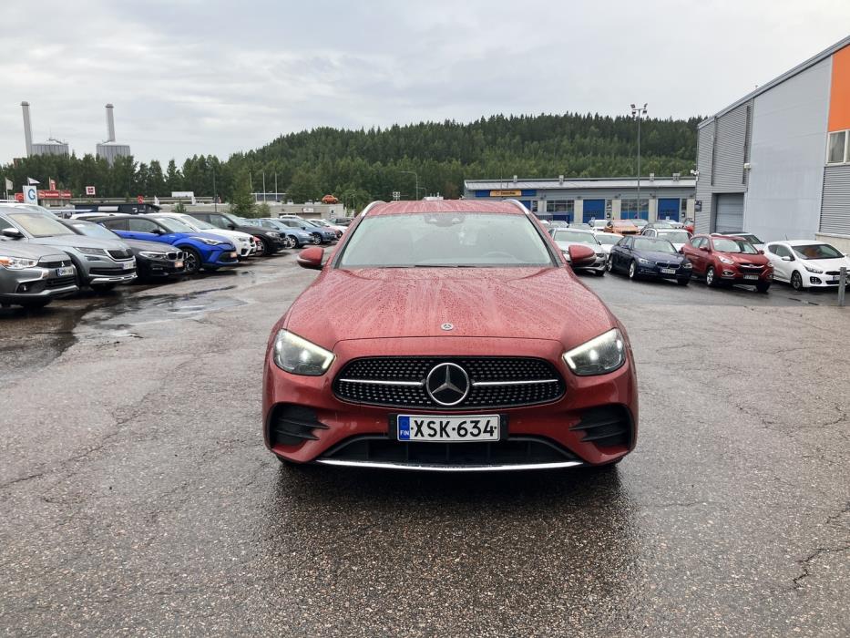 MERCEDES-BENZ E 2021