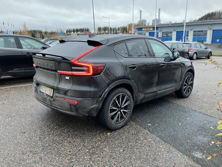 VOLVO C40 2023