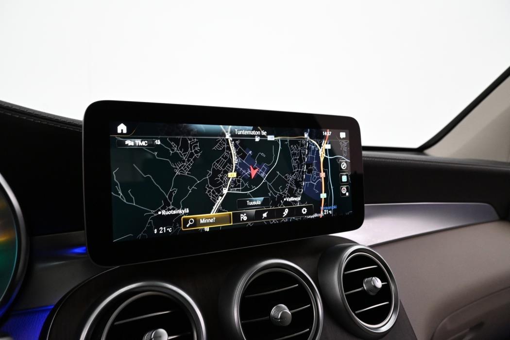MERCEDES-BENZ GLC 2021