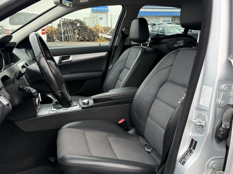 MERCEDES-BENZ C 2012