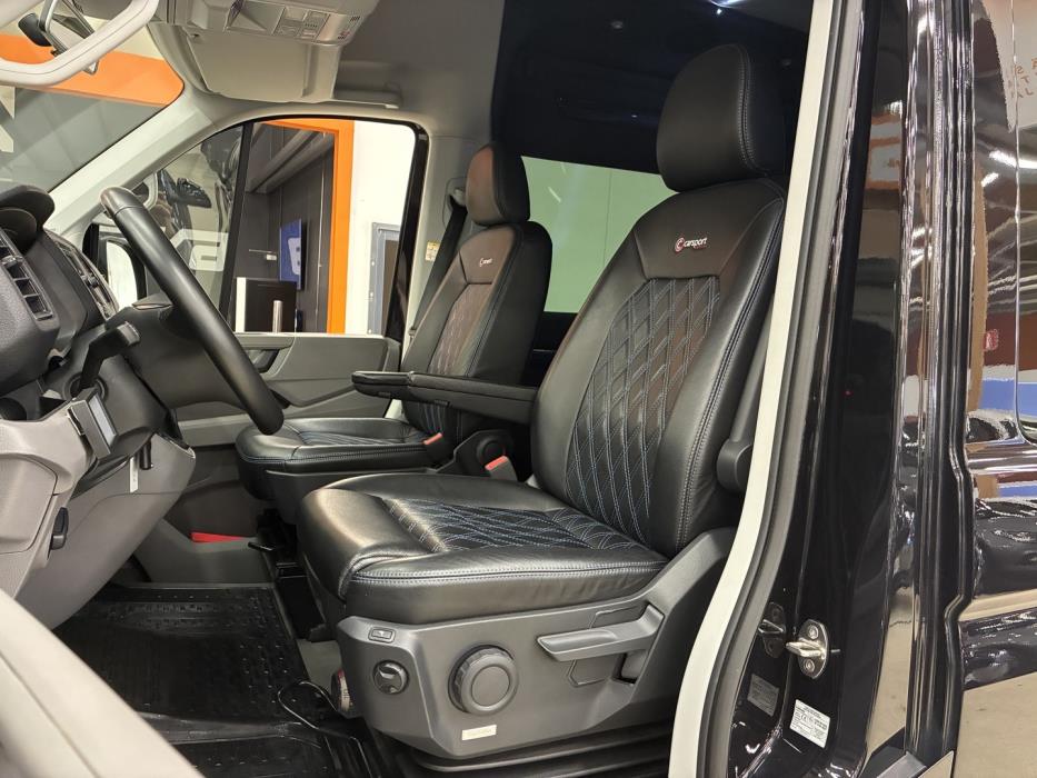 VOLKSWAGEN Crafter 2021