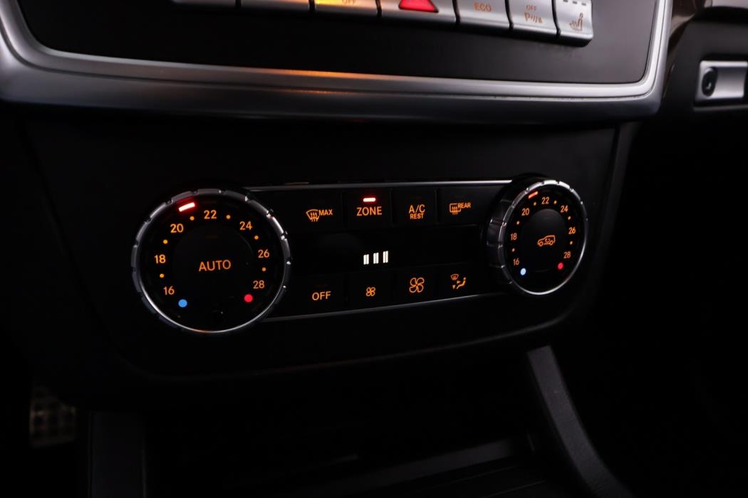 MERCEDES-BENZ ML 2012