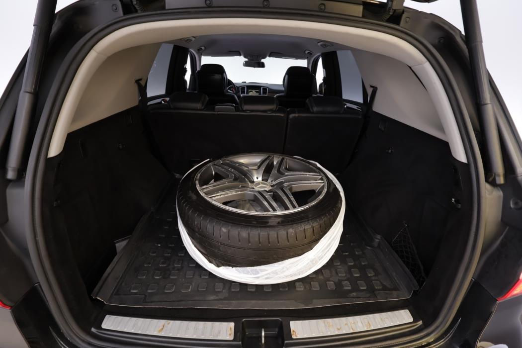 MERCEDES-BENZ ML 2012