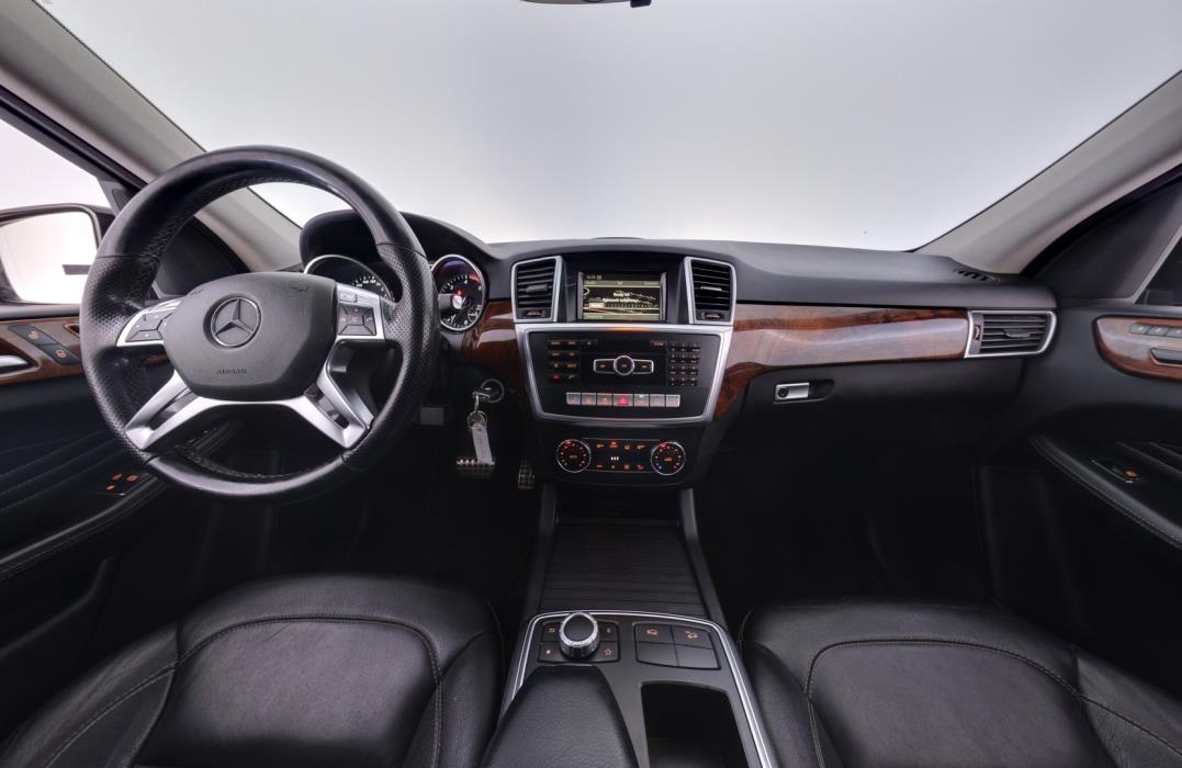 MERCEDES-BENZ ML 2012