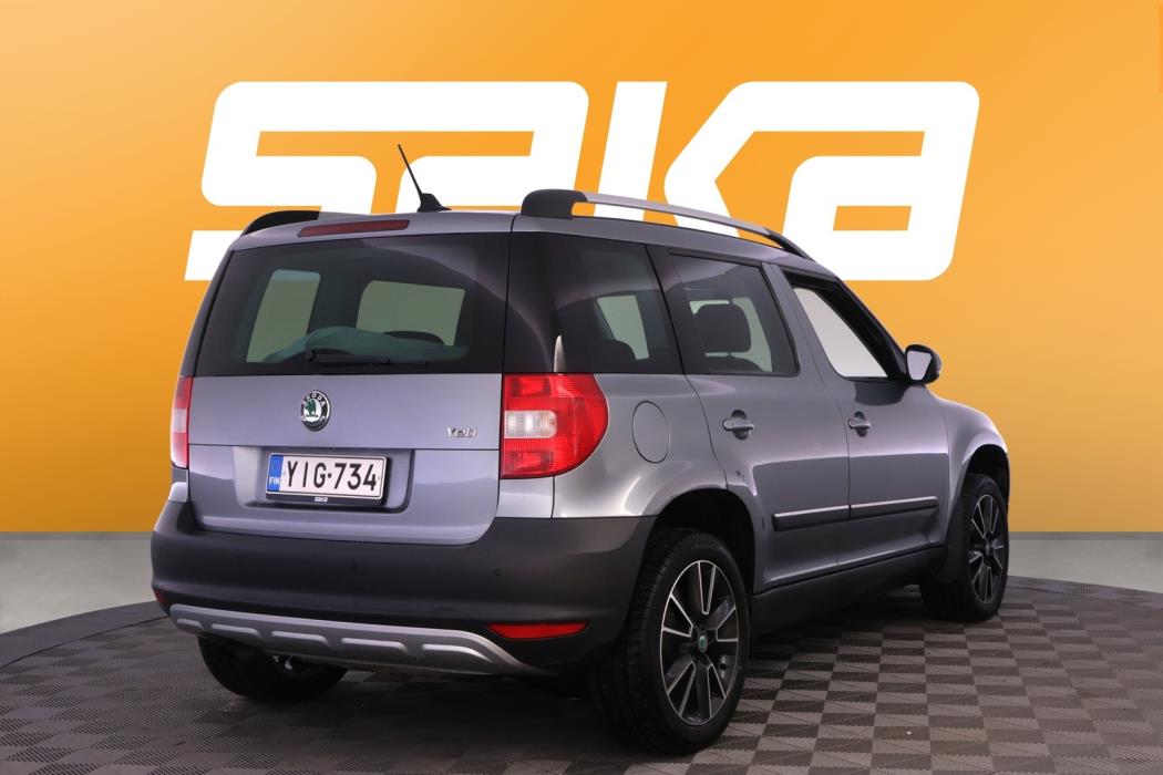 SKODA Yeti 2013