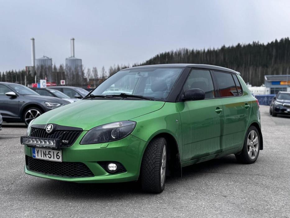 SKODA Fabia 2014