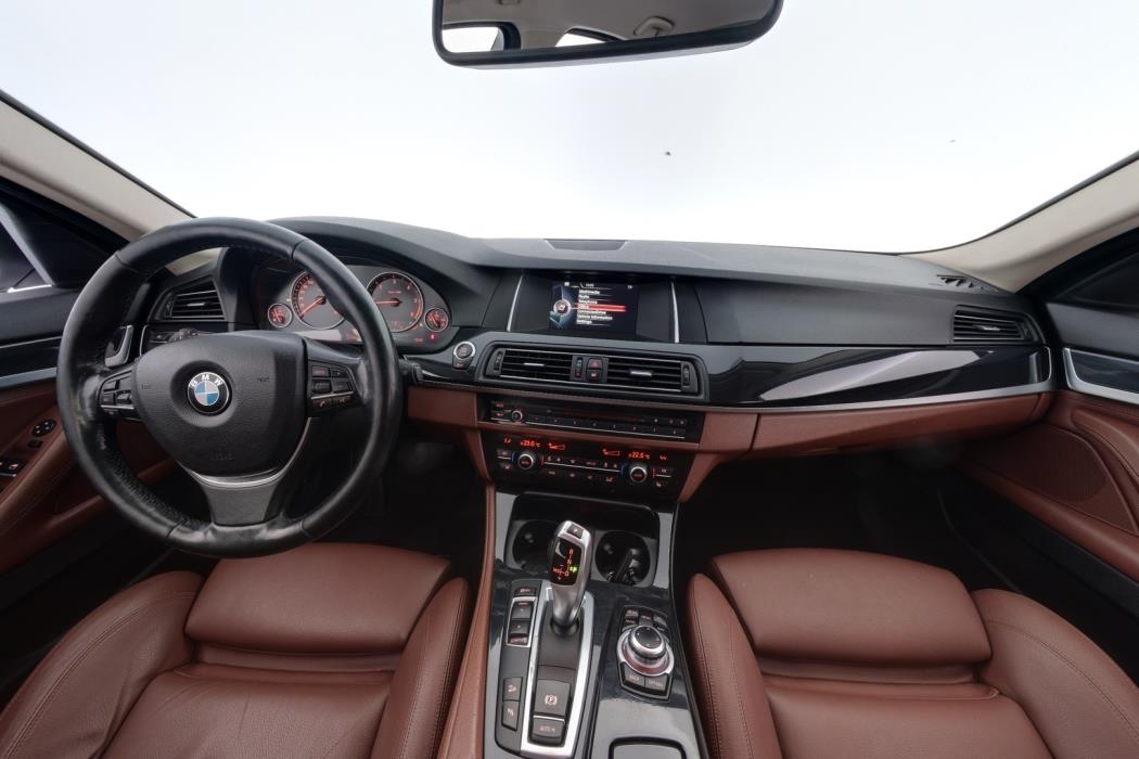 BMW 520 2016