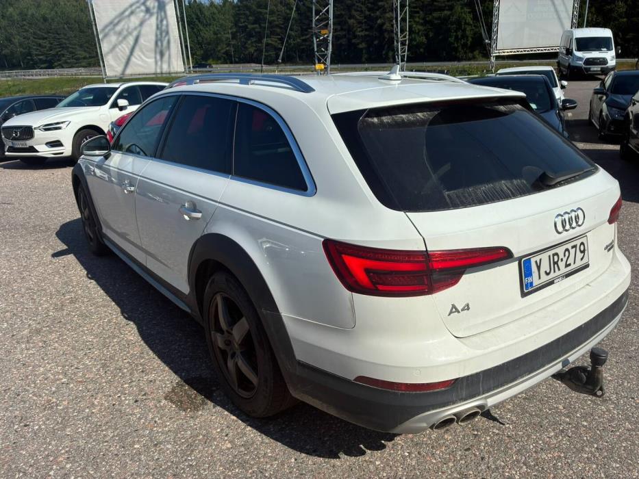 AUDI A4 allroad quattro 2017
