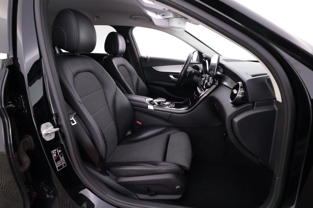 MERCEDES-BENZ C 2016