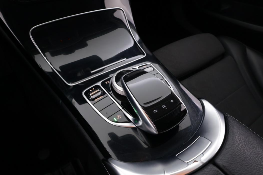 MERCEDES-BENZ C 2016