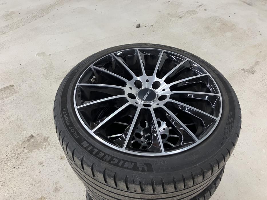 MERCEDES-BENZ C 2016