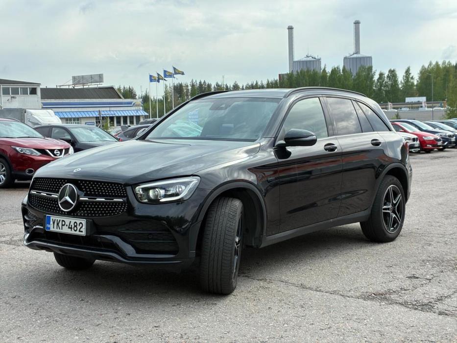 MERCEDES-BENZ GLC 2021