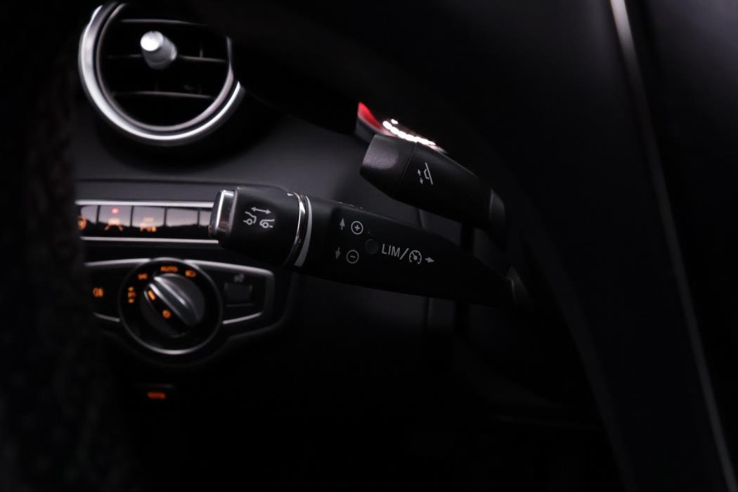 MERCEDES-BENZ C 2016